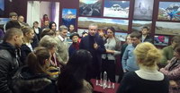 На открытии выставки «Тибет: путь на Кайлас» авторы: С. Балалаев, А. Титов (г. Москва)